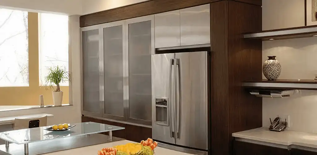 Cabinet door replacement and modern kitchen cabinet upgrade in Colorado Springs, CO
